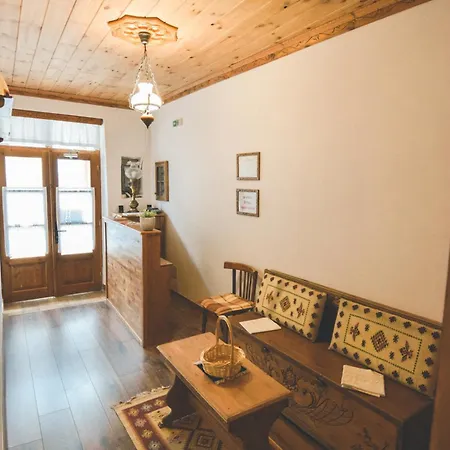 Hotel 4 1940 Gjirokaster